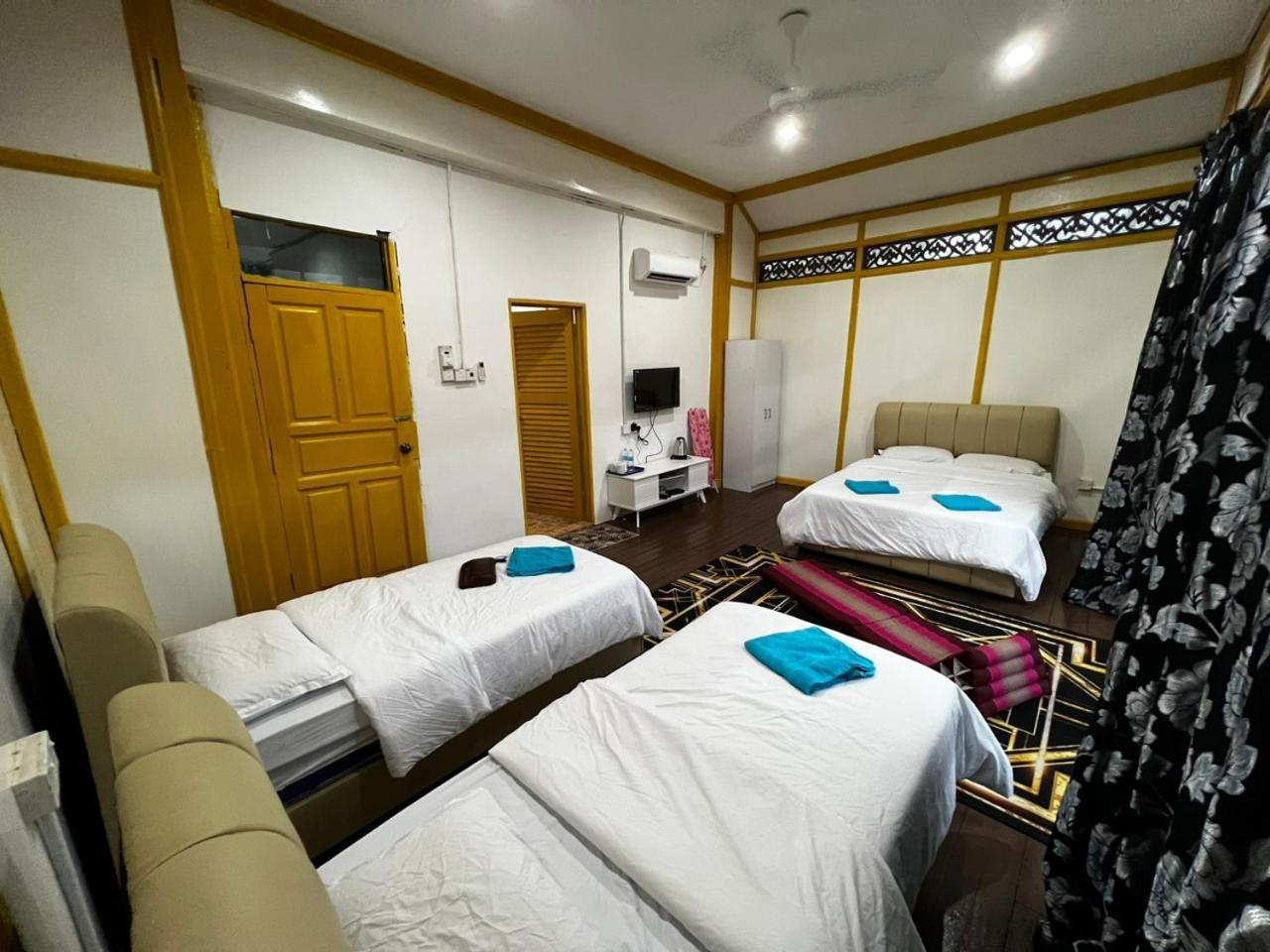 Teratak Al Qarni Hotel Jitra Exterior photo