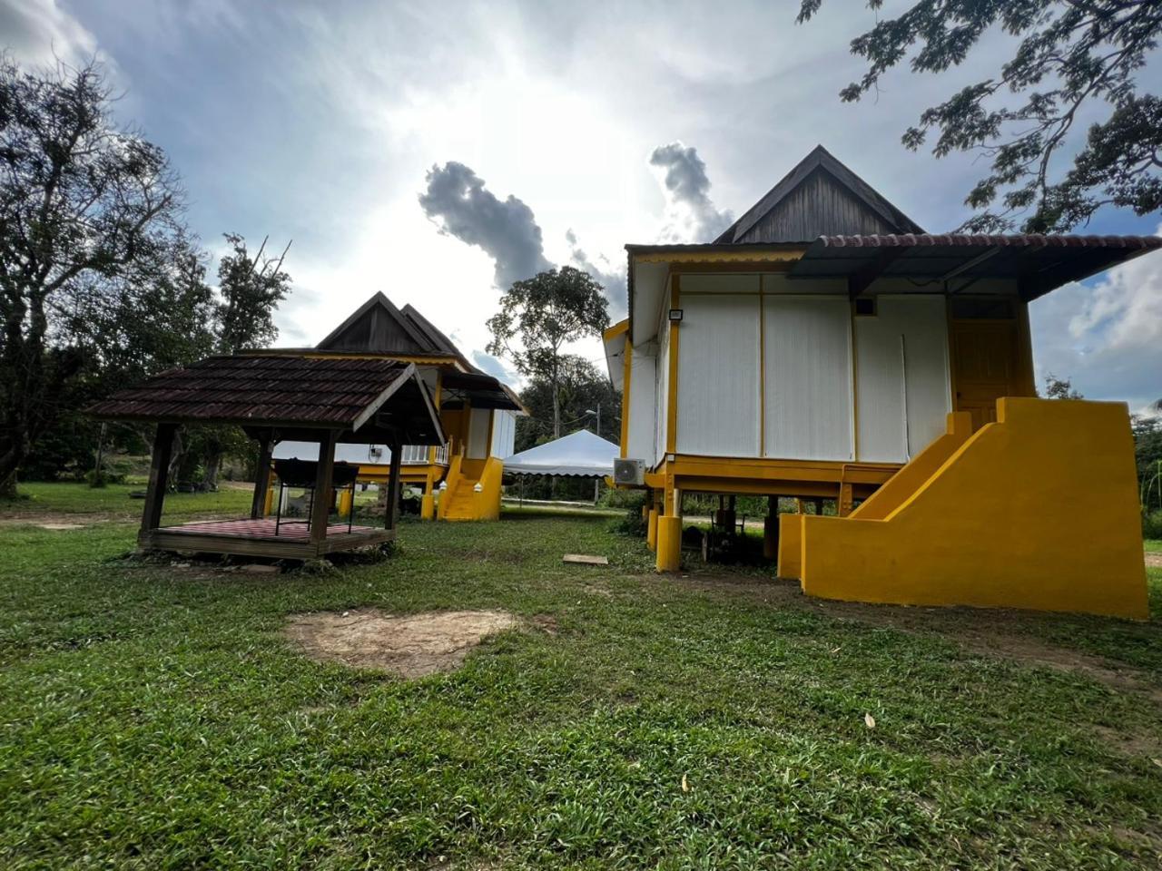 Teratak Al Qarni Hotel Jitra Exterior photo